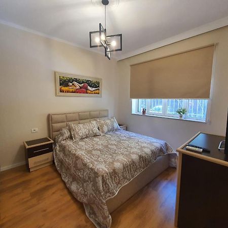 Center Of Tirana Enes'S Apartments Экстерьер фото